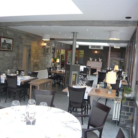 Hotel/Restaurant A La Ferme Ferrières المظهر الخارجي الصورة